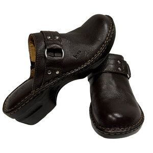 b.o.c. Madeline Leather Clogs Brown Size 8 39 M Ring Hardware Comfort Slip On